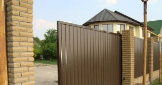 Купить откатные ворота из профнастила Курганинск, цена от 1745 руб.
