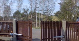 Купить распашные ворота из штакетника Курганинск, цена от 2720 руб.